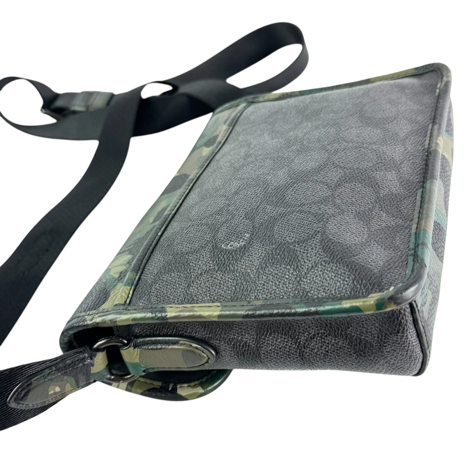 Tracolla ibrida Coach League in Cavas rivestita firmata con stampa mimetica