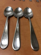 Oneida USA FLIGHT RELIANCE Stainless Oval Soup Spoons Lot of 3