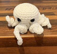 Handmade Hand-Crocheted White Octopus Plush Toy Soft Toy with Black Eyes
