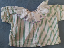 Bluse mit Spitzenkragen f&uuml;r Antikteddy, Puppe , 23,5 cm - HANDARBEIT