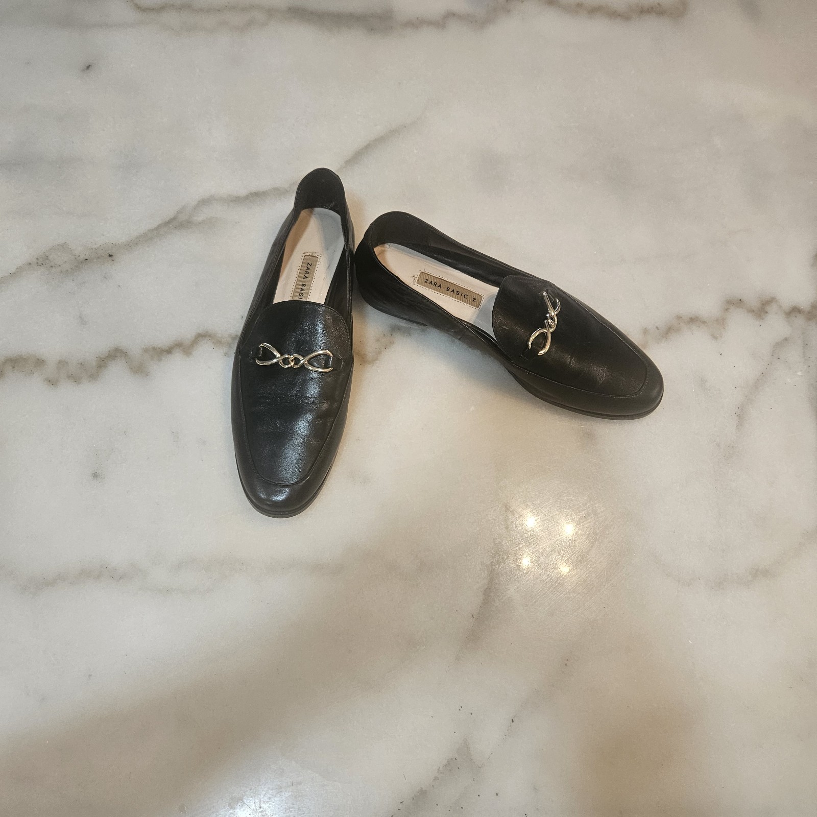 Zara Basic Size 9 - image 1