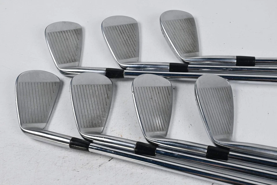 Mizuno JPX 921 Tour Irons / 4-PW / Regular Flex Project X Rifle Shafts - Image 3 of 4