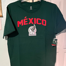 Mexico Men’s L National Team Soccer Shirt Green/Red “MÉXICO” Crest Graphic