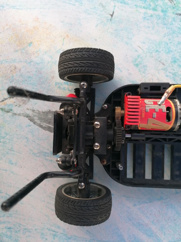 Carson Porsche mit CE4 Chassis RC Ferngesteuert  - Bild 4 von 4