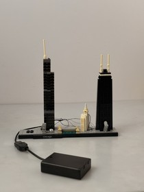 LEGO Architecture Skyline 4-Set Lot w/ Light Kits Chicago SF Vegas NY 21033 