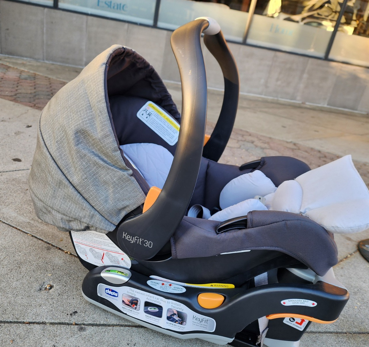 rear facing jogging stroller UPPAbaby RIDGE Jogging Stroller