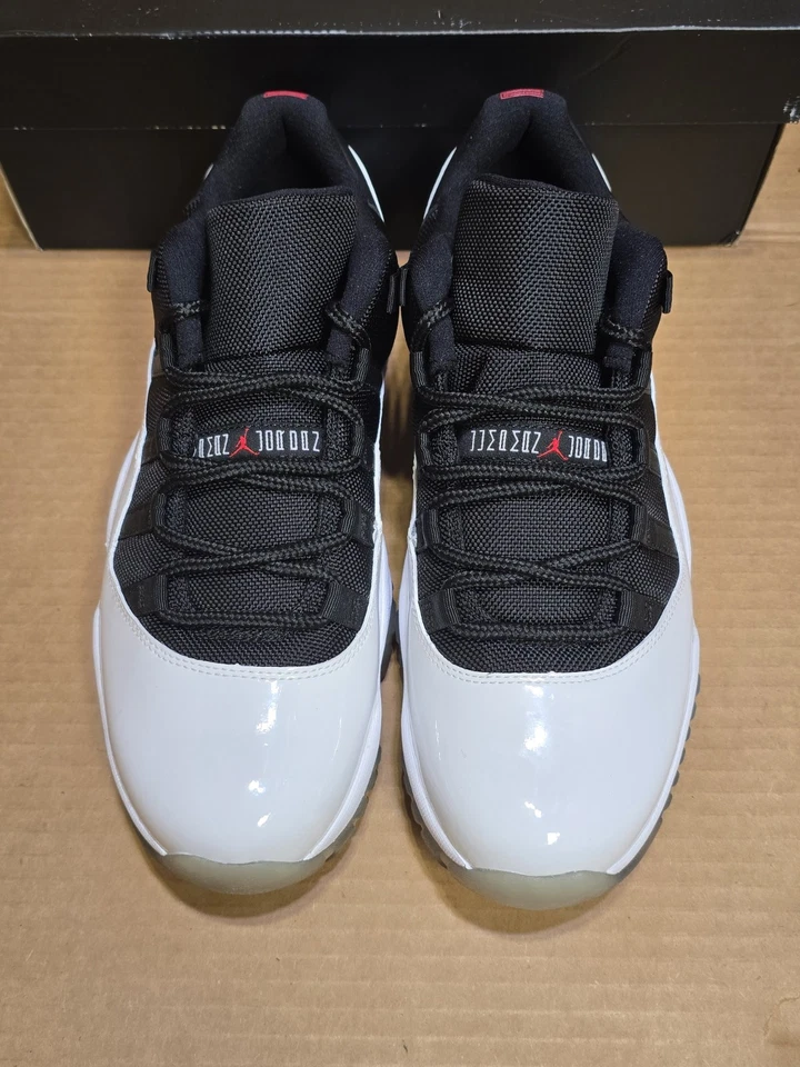 Смокинг низкий ретро Air Jordan 11 размер 10,5 - Изображение 3 из 4