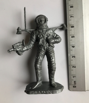 Space Toys - Figurines Plastiques - Cosmonaute avec caméra & jet-pack