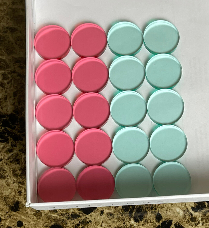 Sunnylife 4 in a Row Game Board Acrylic Lucite SPARE PIECES 20 Discs NWOT