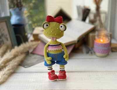 Handmade Crochet Frog Doll   Cute Amigurumi Toy with Red Bow and Overalls, Colle
