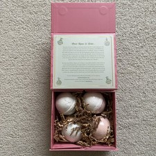 Mom Bomb Bath Bomb Collection - Mistletoe, Peppermint Cocoa, Fireside, Apples