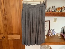Vtg Ungaro Black White Houndstooth Wool Rayon Skirt Size 44 / 10 Upscale Vibe