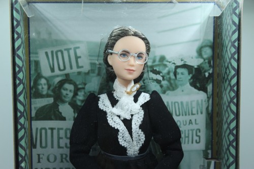Mattel Barbie Inspiring Women Series Susan B. Anthony Doll Women's Rights (C7) - Picture 2 of 6