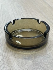 Vtg 1960's France Ashtray, Mid Century Modern Smoked Glass Round 4" - Tobacciana