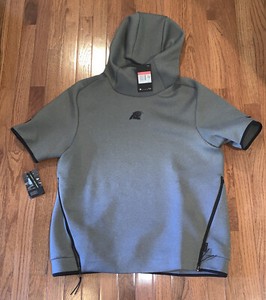 nike sideline short sleeve hoodie