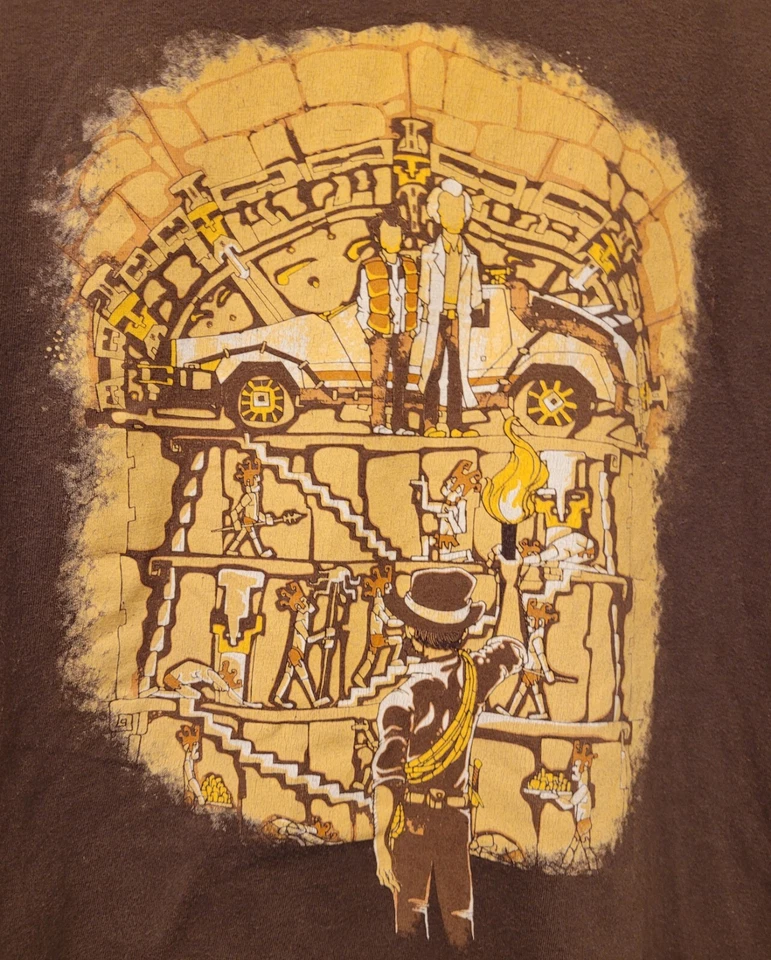 Camiseta Regreso al Futuro, Indiana Jones Lg Primera Edición por Jeremy Owen, Marrón Foto 2 de 4