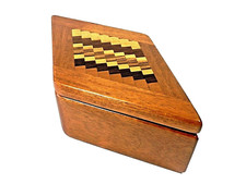 Vintage Wooden Jewelry Trinket Box