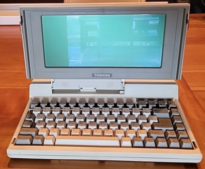 Vintage Toshiba T1100 Plus Computer Untested as Is for Parts or Repair