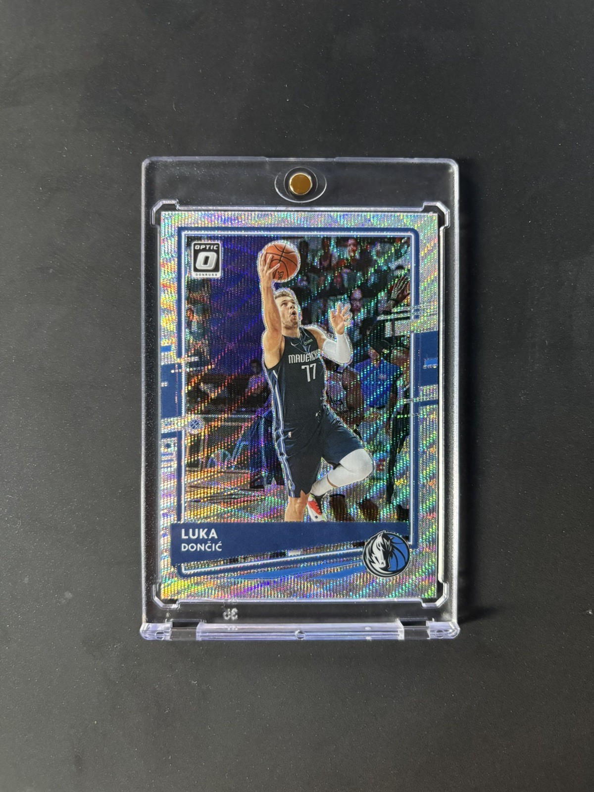 2020-21 Panini Optic #86 Luka Doncic Silver Pulsar Prizm Dallas Mavericks