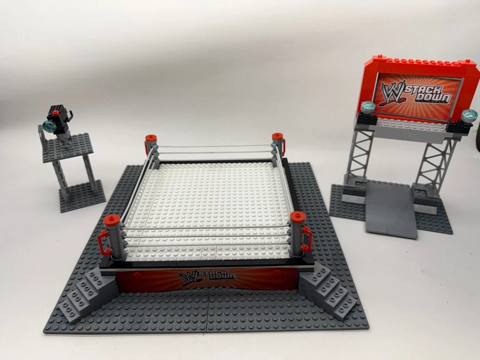 WWE C3 StackDown Ring Building Set John Cena The Miz Universe 21031 - Image 2 of 4