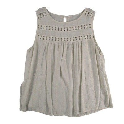 Maurices Womens White Sleeveless Eyelet Lace Crochet Boho Blouse Top Size 1