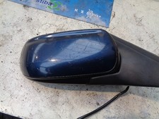 Retroviseur droit (ou coque) Mazda 626