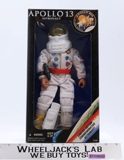 Apollo 13 Astronaut Limited Edition Commemorative 1995 Kenner Figure MIB