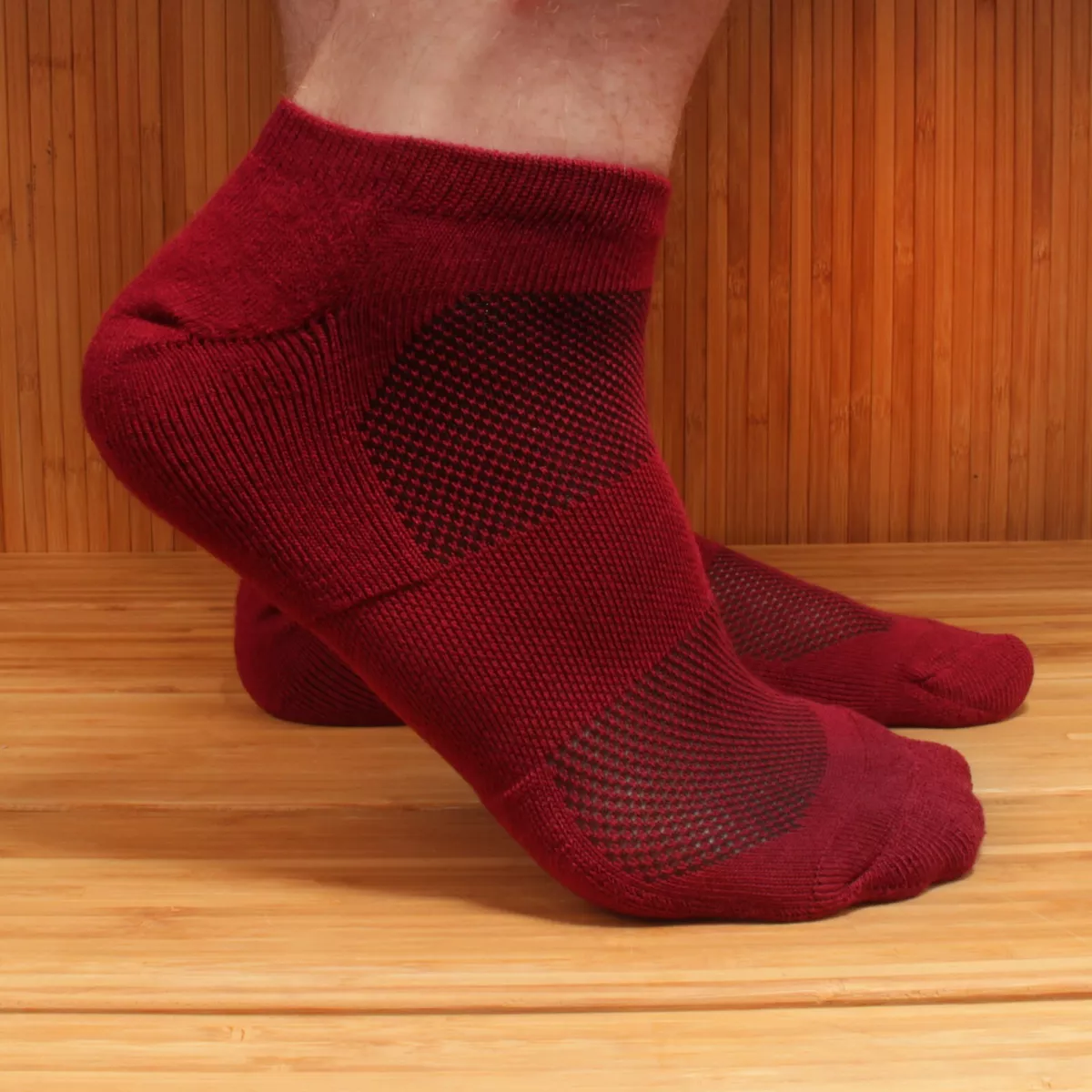 Men s Rayon from Bamboo Fiber Breathable Wicking Athletic Ankle Socks 2 Pairs