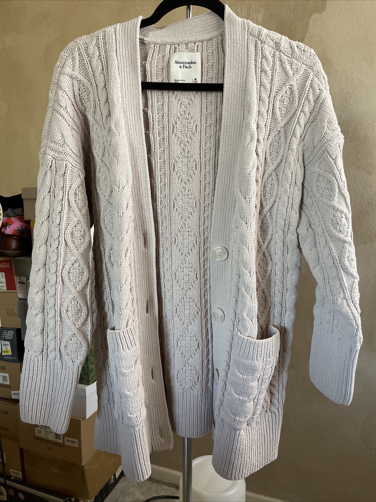 Abercrombie Medium Cable Knit Cardigan Cozy Light San Gem