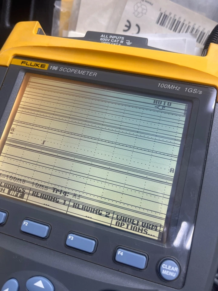 Fluke 196 100MHz 1GS/s Digital Oscilloscope Scopemeter Multimeter - Image 4 of 4