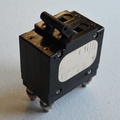 Pull Airpax UPL00-24381-1 2-Pole 100A 65V Circuit Breaker for sale 