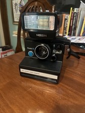 VINTAGE POLAROID PRONTO LAND CAMERA WITH STRAP ELECTRONIC FLASH - UNTESTED