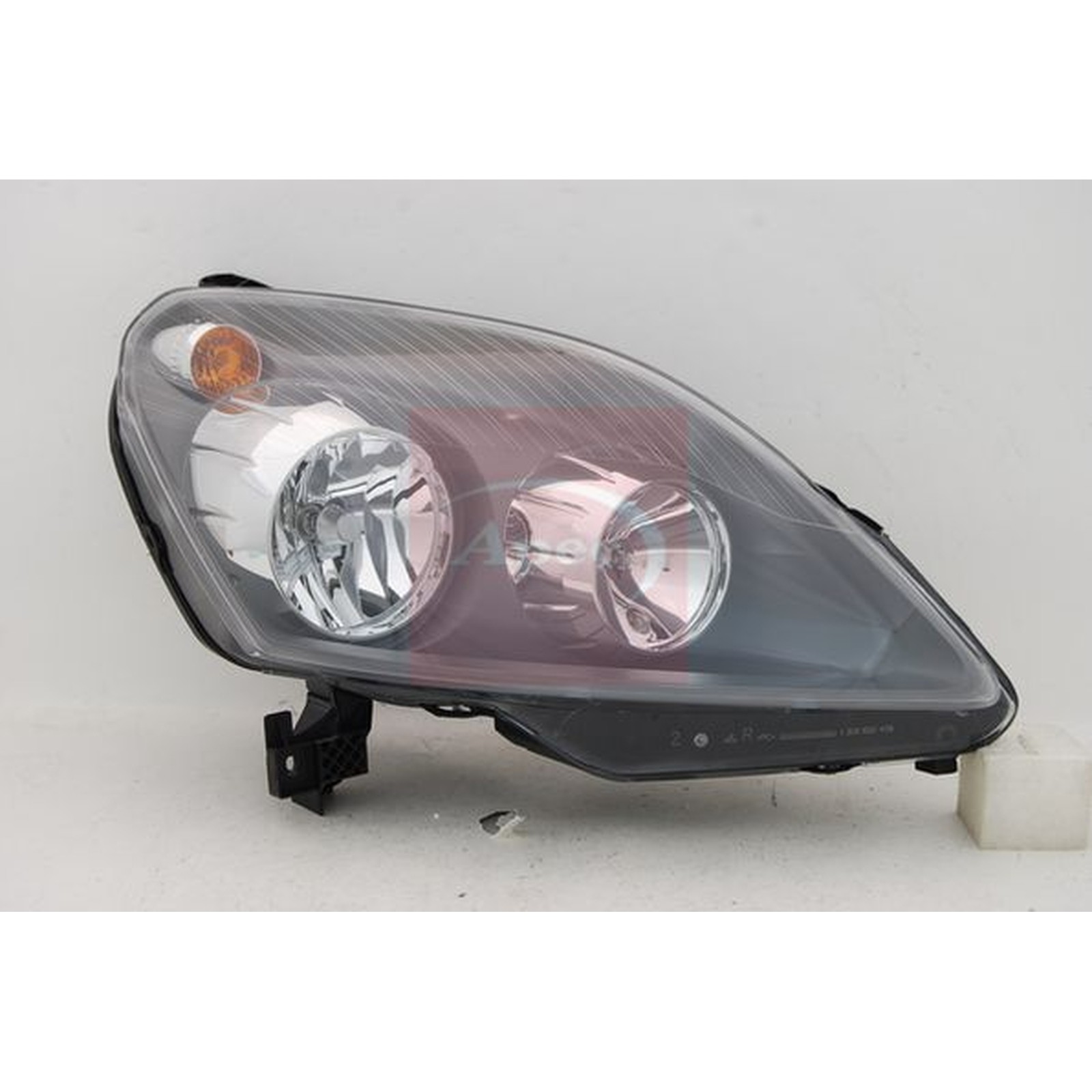 Apec Headlight - H7/H1 Lamp Type - Black Housing - ALH2352 - Fits Opel Right