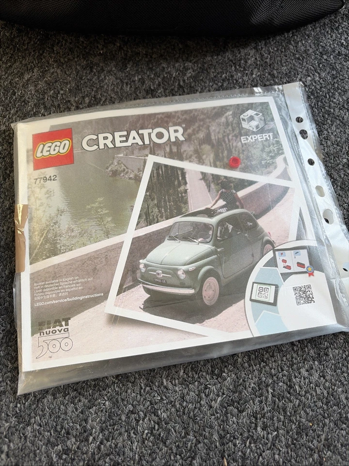 LEGO Creator 77942 Fiat 500 - Bright Light Blue Version, photo 4 of 5