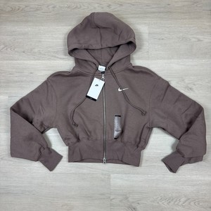 grey nike cropped zip up hoodie