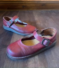 Doc Martens Rare vintage red T Bar Shoes Mary Janes Size 8 leather 