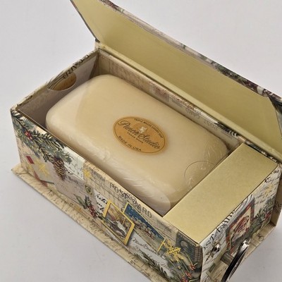Punch Studio Cranberry Soap Musical Box Vintage Christmas Gift Works