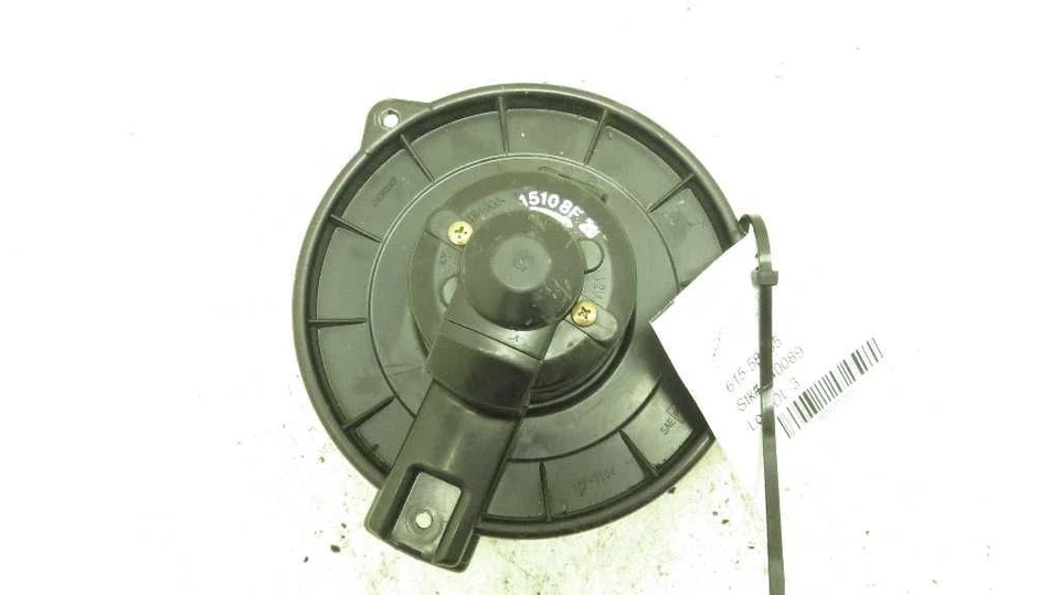 98-02 TOYOTA COROLLA 1.8L AC BLOWER MOTOR  - Image 2 of 4