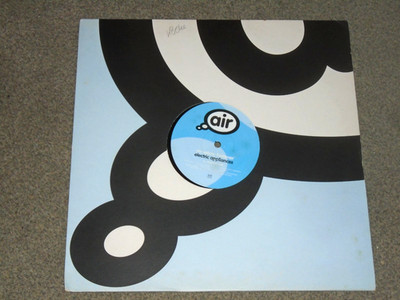 Mr VelcroFastener    Electric Appliances   2003    ORIGINAL / PLUMP DJ'S