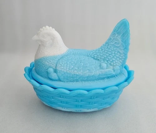 Westmoreland Blue & White Hen on Nest Nesting Blue Slag Milk Glass 5.5" Vintage