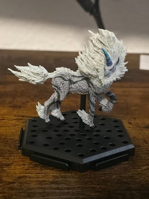 Kirin Monster Hunter Capcom Figure Builder Standard Model Plus wie Neu