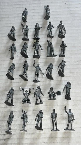 27 Vintage Marx  Air Force Figures Playset Marx 1.77” Silver