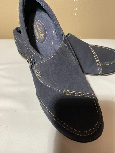 Scarpe donna Clarks Bendables taglia 9M mocassino blu scamosciato elasticizzato mai indossate