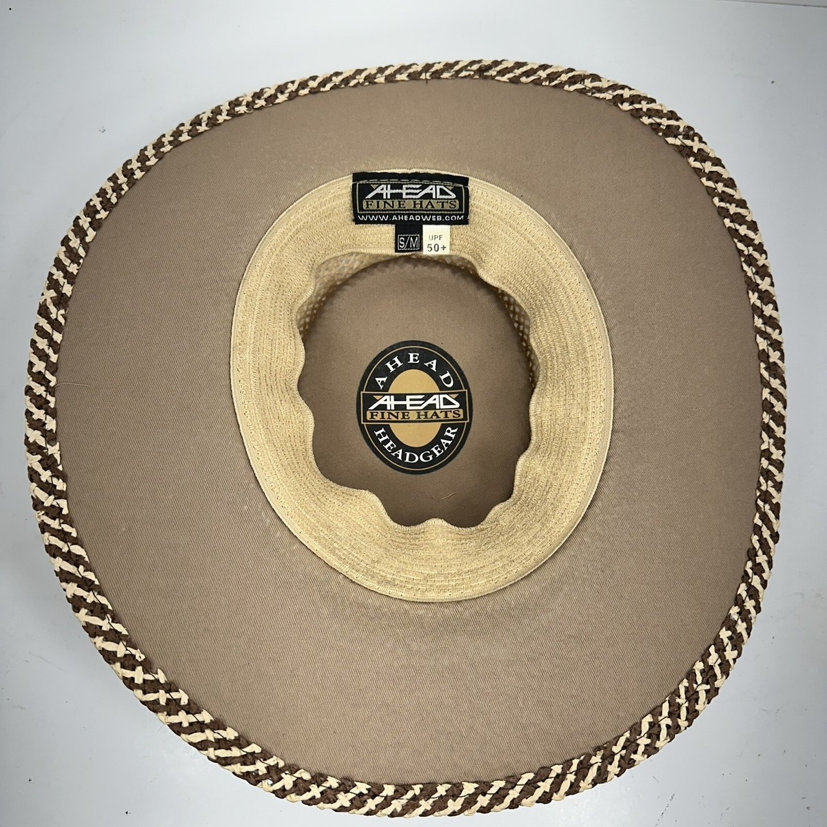 Ahead Fine Hats Headgear Unisex Two Tone Straw Golf Hat Fedora S/M Vintage Retro Vero Straw Golf Hat - Navy Band with White – Seahorse Lane main image 4