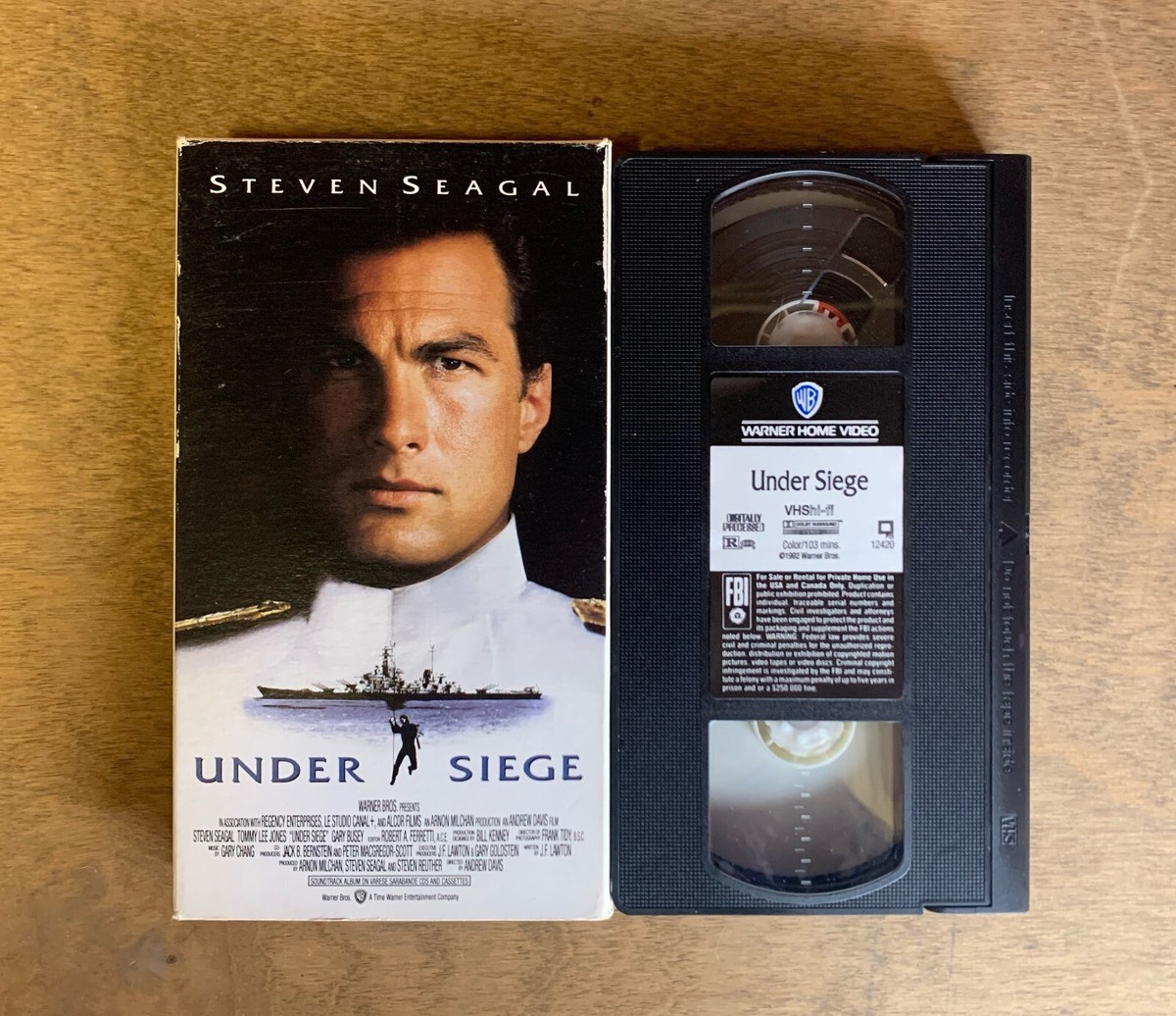Under Siege (1992) VHS Steven Seagal, Tommy Lee Jones, Gary Busey