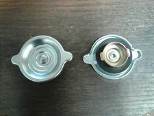 Pair of Twist In Oil Filler Caps for Mopar Performance Cast Aluminum Valve Cover