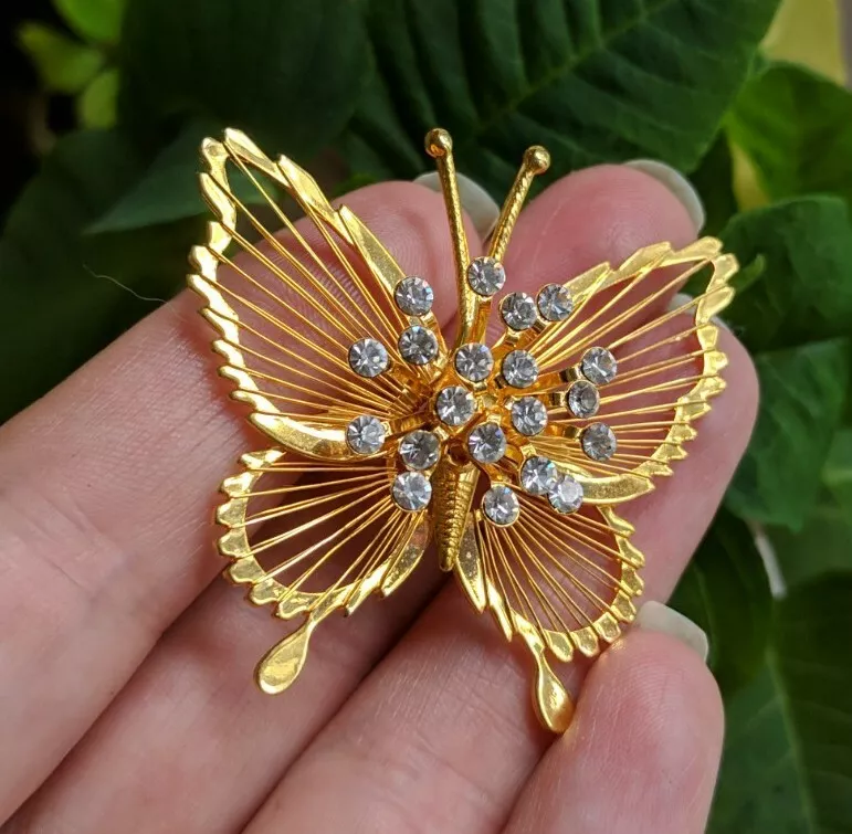 Monet gold butterfly pin deals