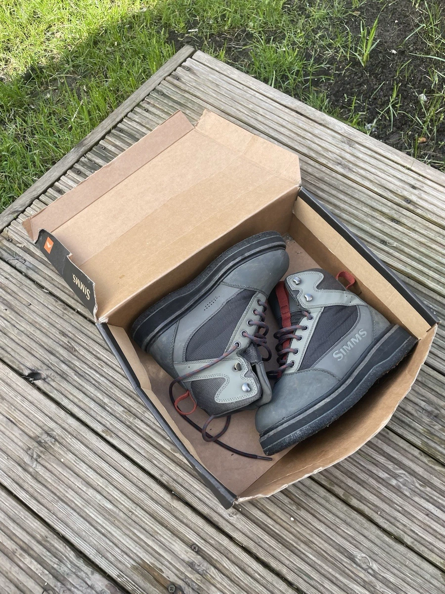 Bottes De Pêche Simms Homme, Taille 8, Semelles Feutre Noir, Crampons K4 Inclus