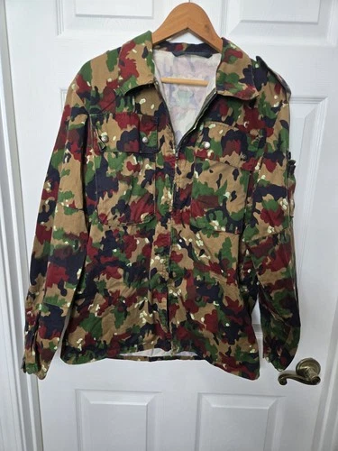 Swiss Army Military M83 Vintage 80s Camouflage Zip Jacket Mens sz 85/86 US Med - product listing photo