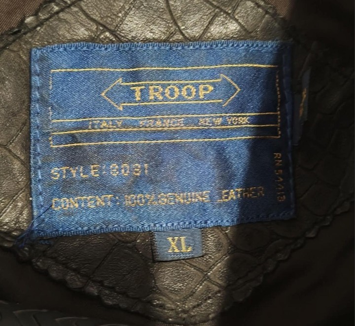 SUPER RARE 1998 " WORLD OF TROOP  " Alligator Leather Jacket  Iconic Label image 2